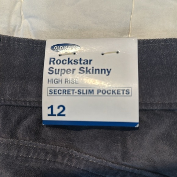 NWT Old Navy Rockstar Super Skinny High Rise Velvet pants - Picture 2 of 4